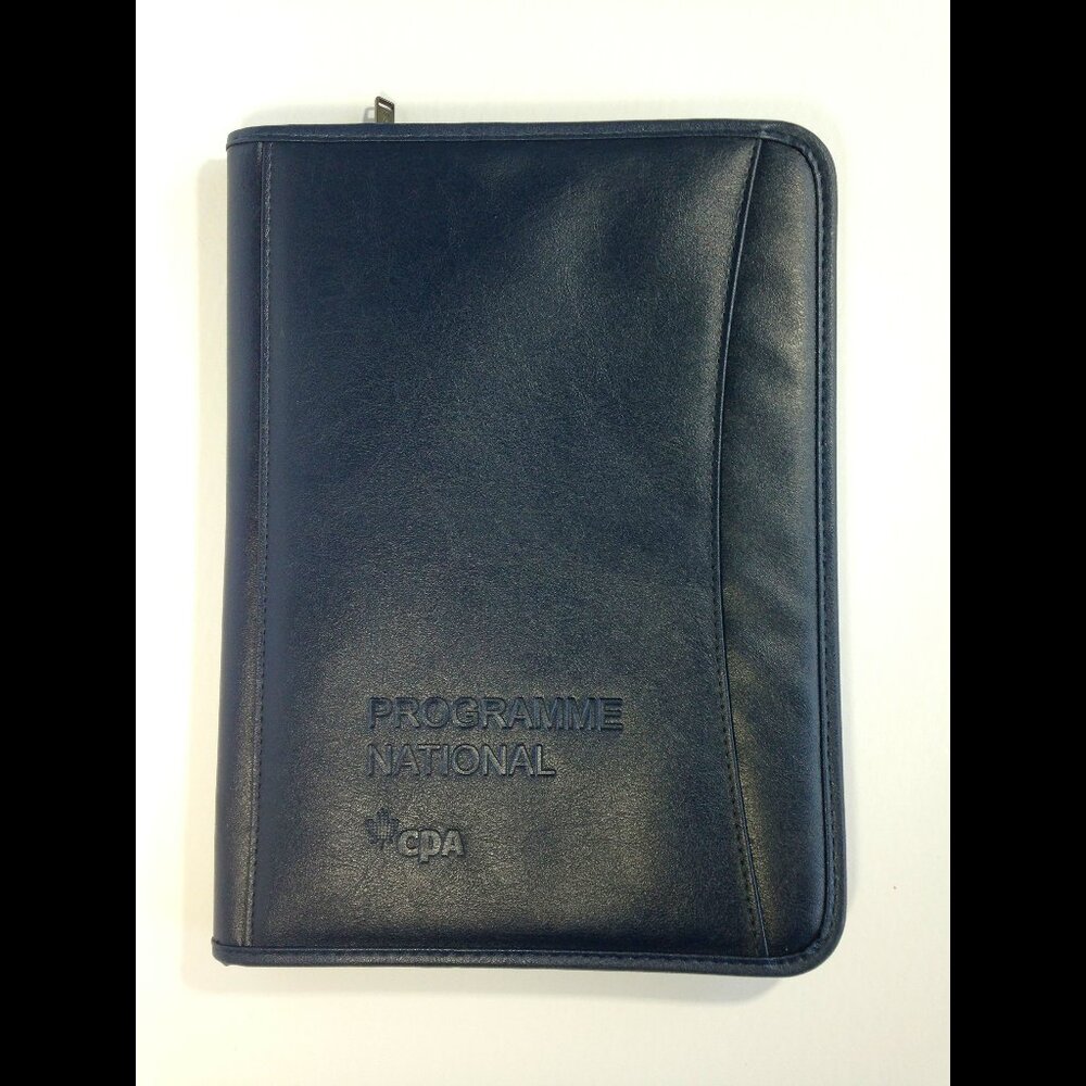 Leed's Portfolio Navy Blue Zip Around organizer - EXCELLENT CONDITION